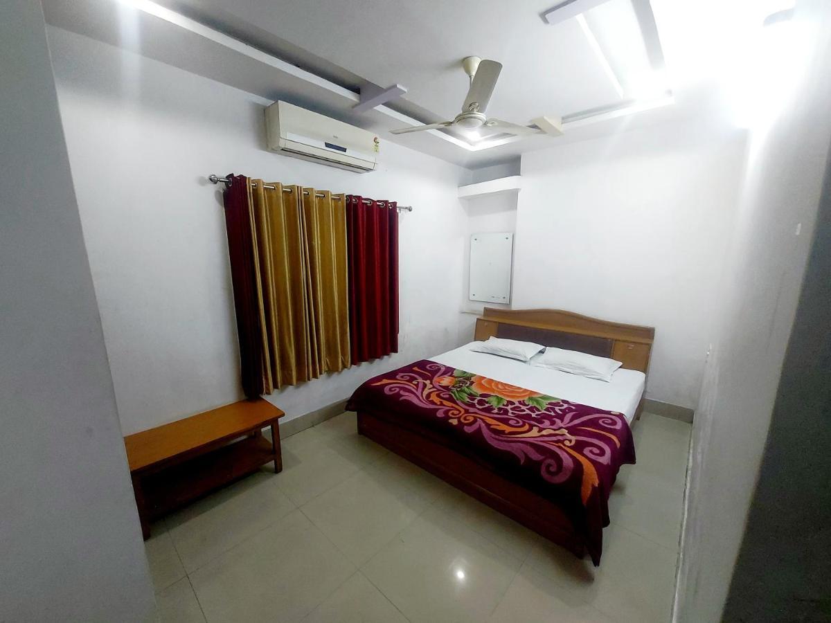 Hotel Shree Prayag Натхдвара Экстерьер фото